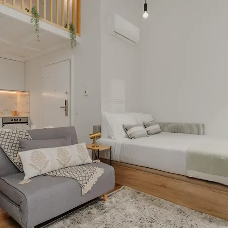 Charming With Ac, Next To Metro Station * 포르투